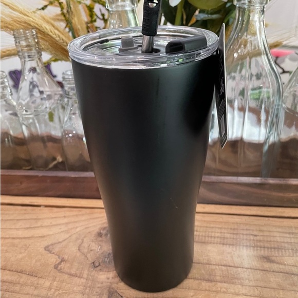 BLACK HALLOWEEN “HAUNTED MANSION ” 30 OZ TUMBLER - Picture 4 of 8